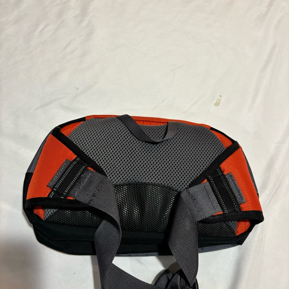 L. L. Bean Fanny / Hiking pack - Picture 4 of 4